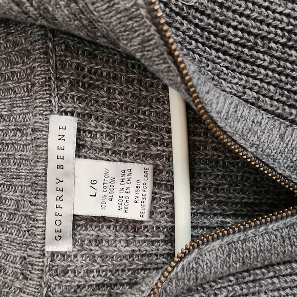 Geoffrey Beene sweater - Picture 2 of 4